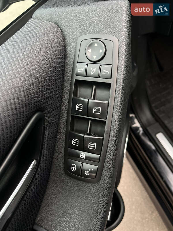 Хэтчбек Mercedes-Benz B-Class 2009 в Николаеве