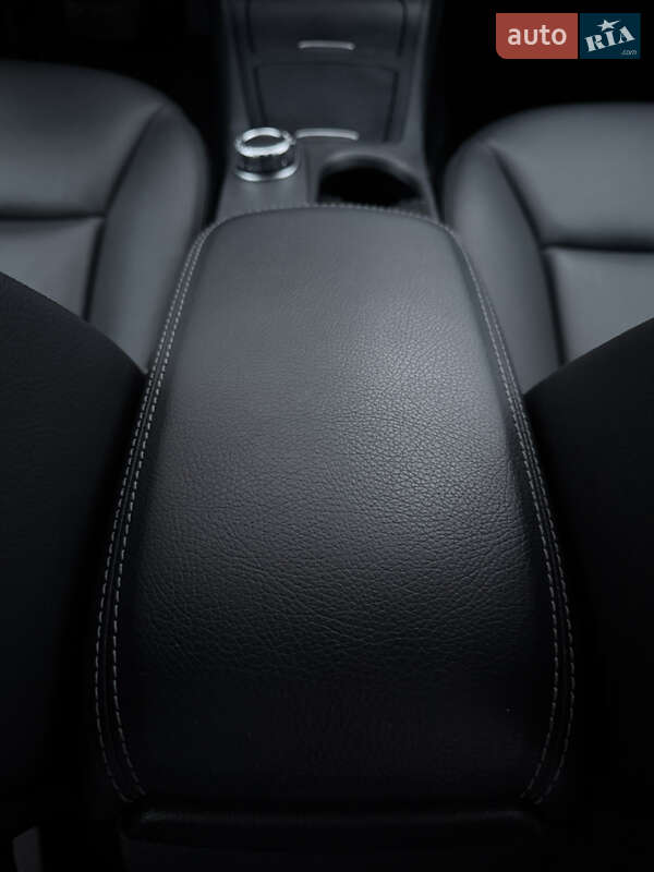 Хэтчбек Mercedes-Benz B-Class 2014 в Виннице