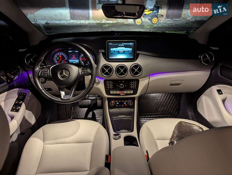 Хетчбек Mercedes-Benz B-Class 2015 в Рівному