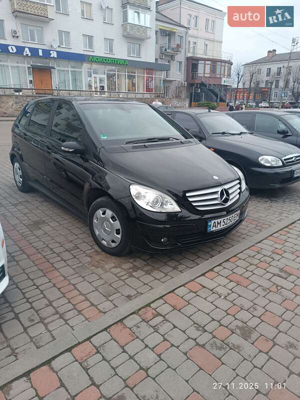 Хэтчбек Mercedes-Benz B-Class 2006 в Коростене