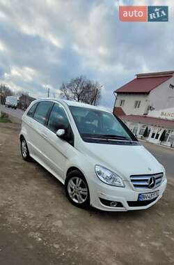 Хэтчбек Mercedes-Benz B-Class 2011 в Черноморске