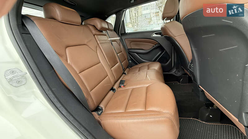 Хетчбек Mercedes-Benz B-Class 2015 в Бердичеві