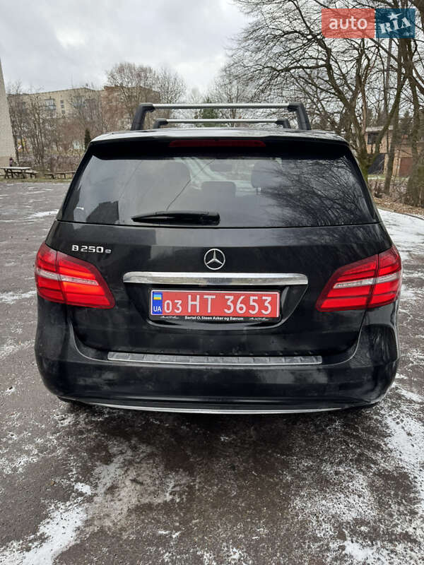 Хетчбек Mercedes-Benz B-Class 2015 в Горохові