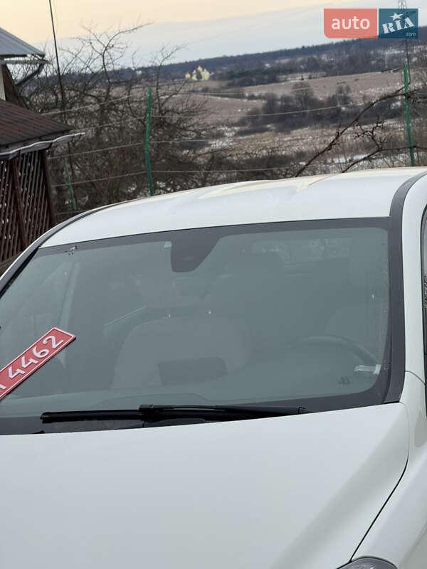 Хэтчбек Mercedes-Benz B-Class 2016 в Дрогобыче