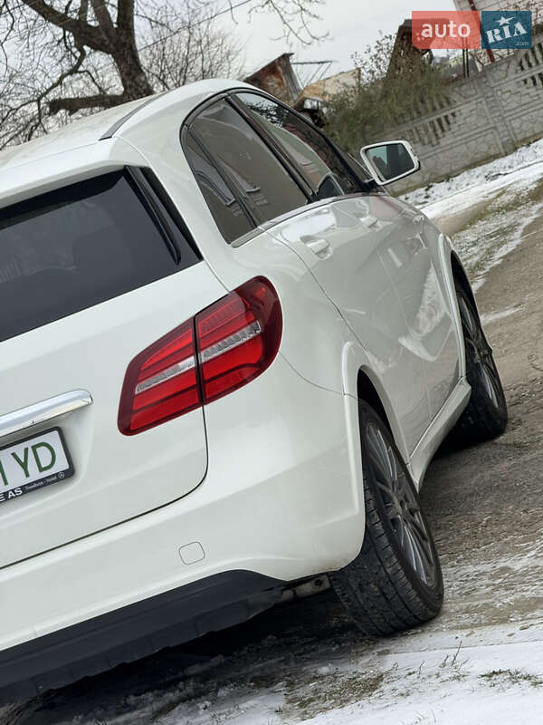 Хэтчбек Mercedes-Benz B-Class 2016 в Дрогобыче