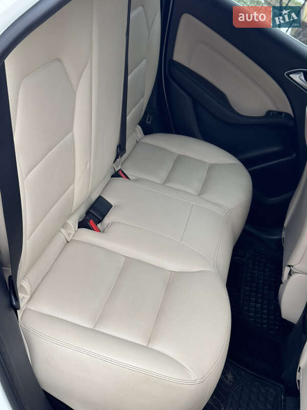 Хэтчбек Mercedes-Benz B-Class 2016 в Дрогобыче