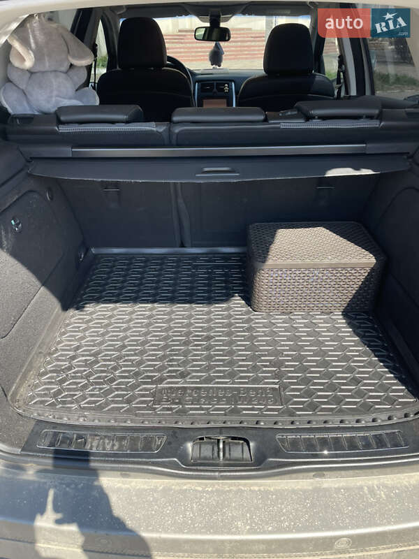 Хэтчбек Mercedes-Benz B-Class 2007 в Южном