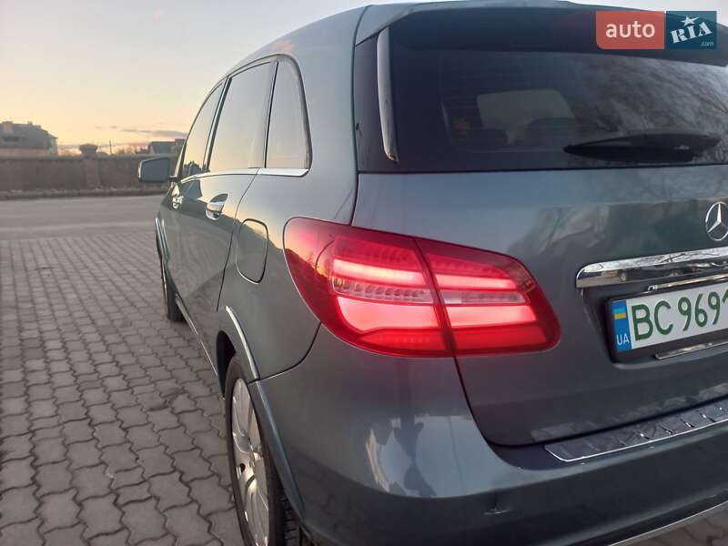 Хэтчбек Mercedes-Benz B-Class 2015 в Трускавце фото 3 Хэтчбек Mercedes-Benz B-Class 2015 в Трускавце