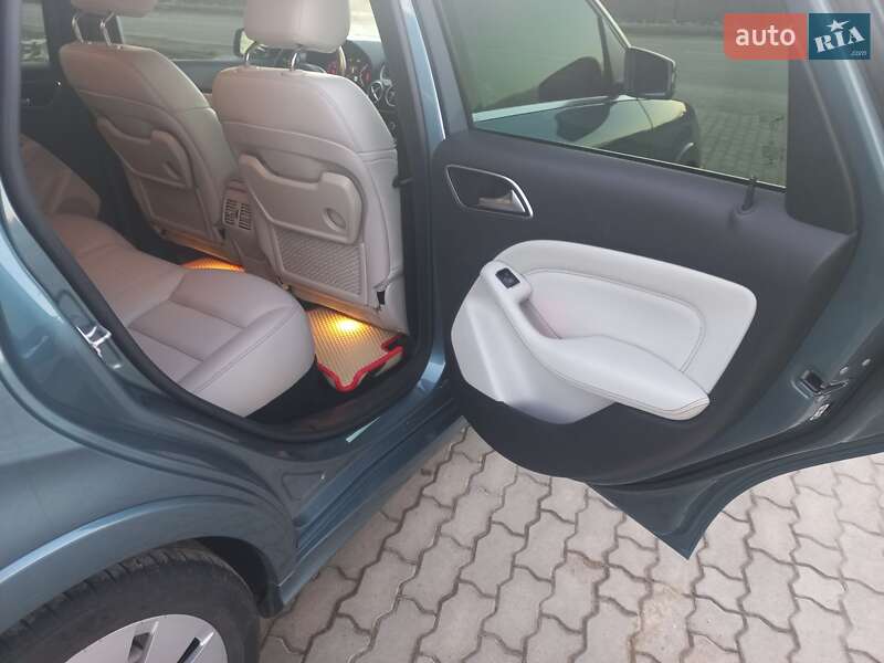 Хэтчбек Mercedes-Benz B-Class 2015 в Трускавце фото 20 Хэтчбек Mercedes-Benz B-Class 2015 в Трускавце