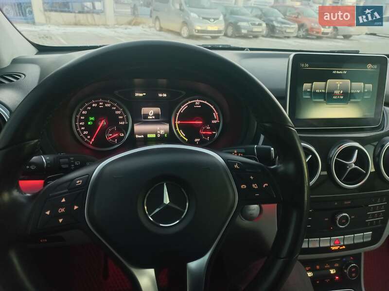 Хэтчбек Mercedes-Benz B-Class 2015 в Трускавце фото 24 Хэтчбек Mercedes-Benz B-Class 2015 в Трускавце