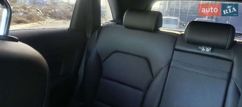 Хэтчбек Mercedes-Benz B-Class 2015 в Стрые