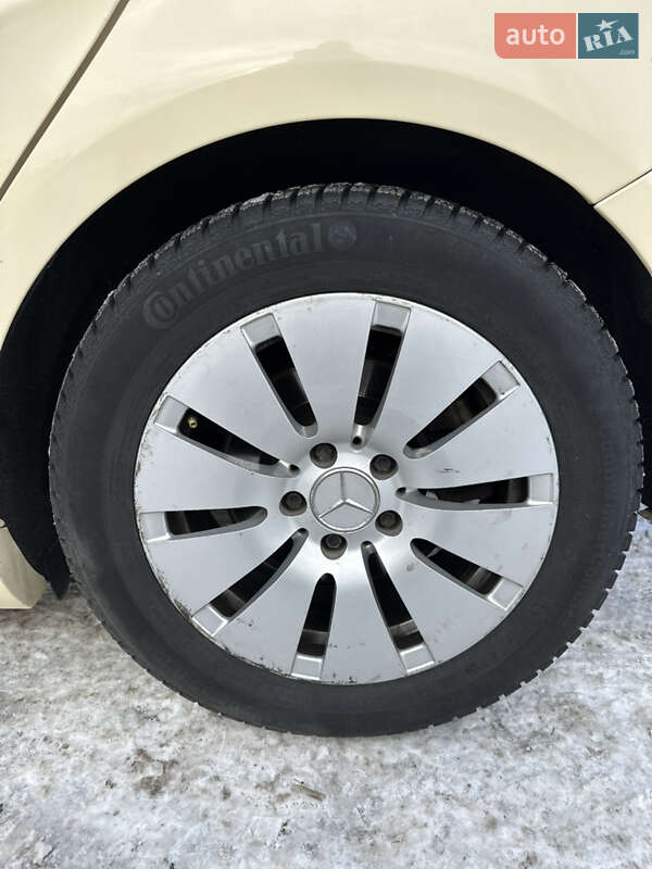 Хетчбек Mercedes-Benz B-Class 2014 в Луцьку фото 12 Хетчбек Mercedes-Benz B-Class 2014 в Луцьку