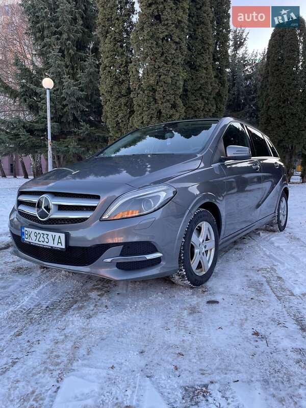 Mercedes-Benz B-Class 2015
