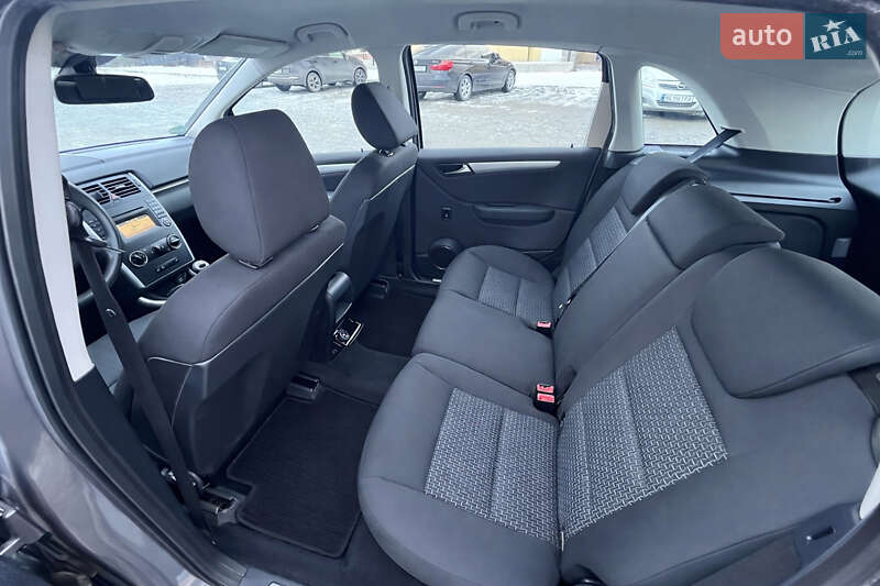 Хэтчбек Mercedes-Benz B-Class 2009 в Луцке