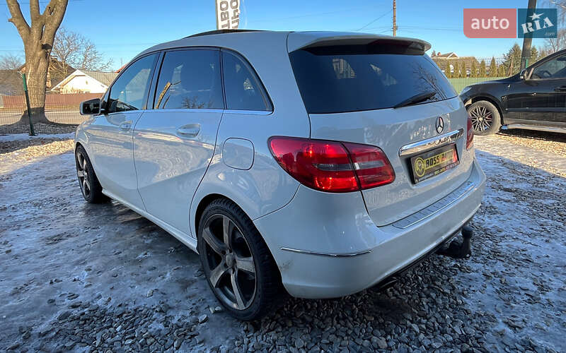 Хэтчбек Mercedes-Benz B-Class 2012 в Коломые фото 5 Хэтчбек Mercedes-Benz B-Class 2012 в Коломые