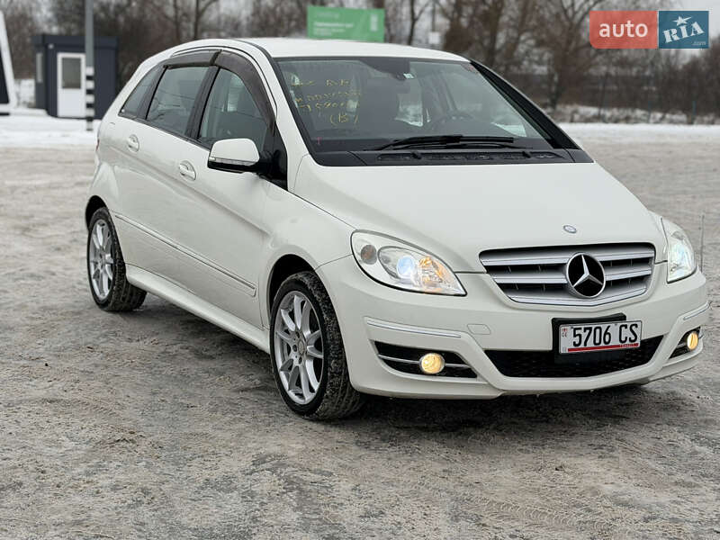 Mercedes-Benz B-Class 2010
