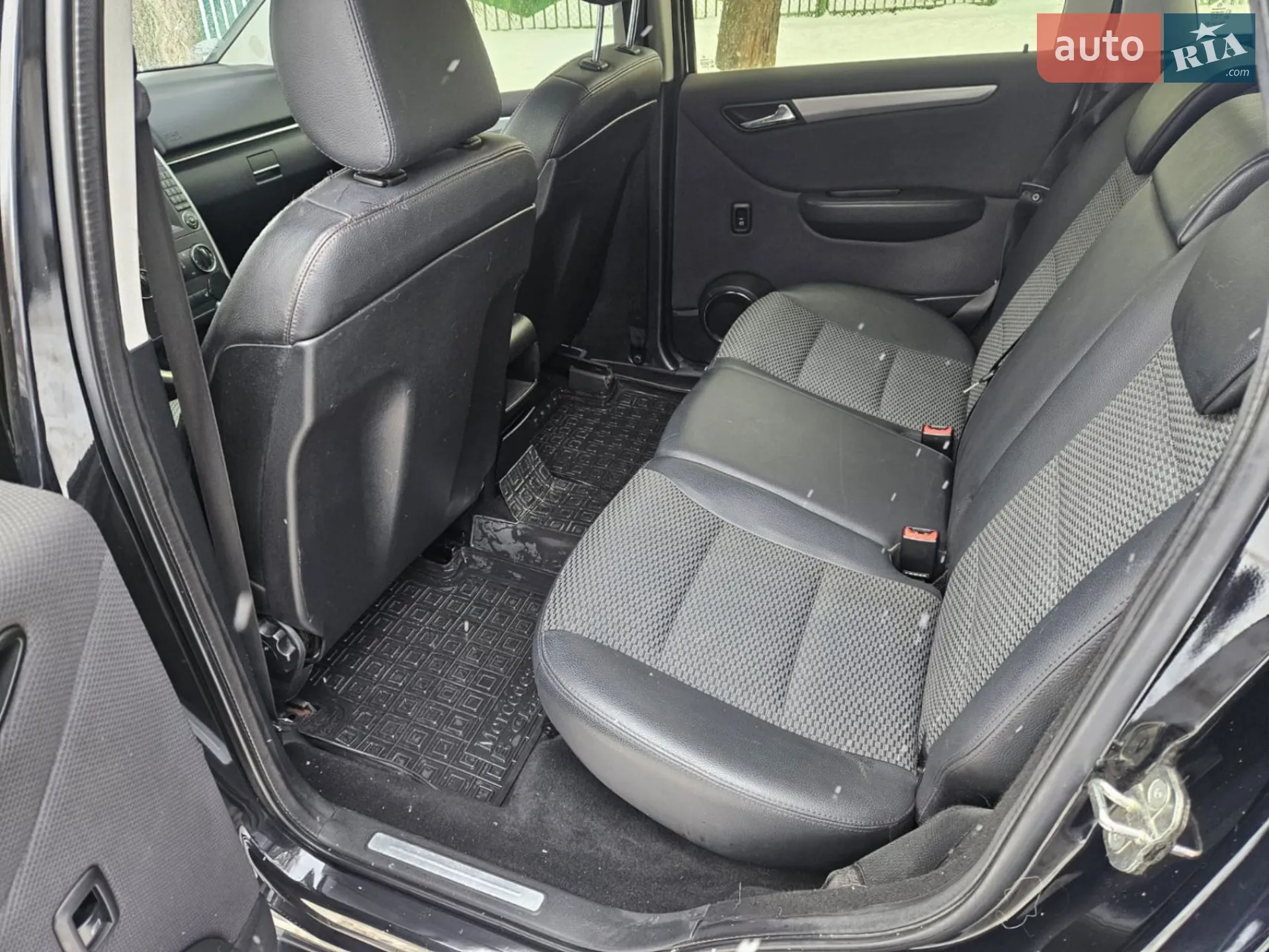 2010 Mercedes-Benz B-klasse - мініатюра 26