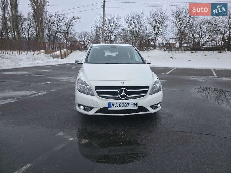 Mercedes-Benz B-Class 2012