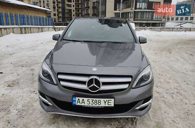 Хэтчбек Mercedes-Benz B-Class 2015 в Киеве