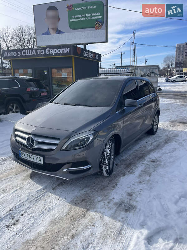 Mercedes-Benz B-Class 2015