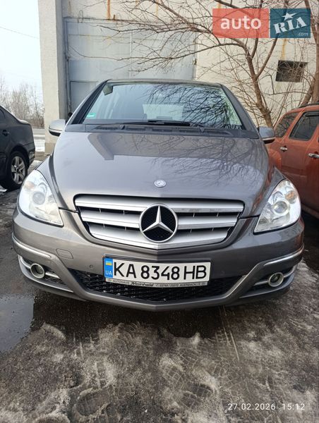 Хэтчбек Mercedes-Benz B-Class 2011 в Киеве