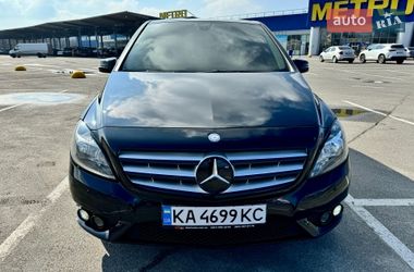 Хэтчбек Mercedes-Benz B-Class 2012 в Киеве