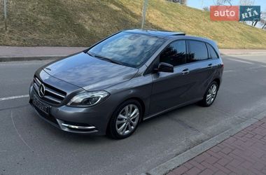 Хэтчбек Mercedes-Benz B-Class 2014 в Киеве