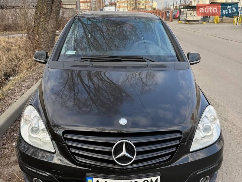 Mercedes-Benz B-Class 2010
