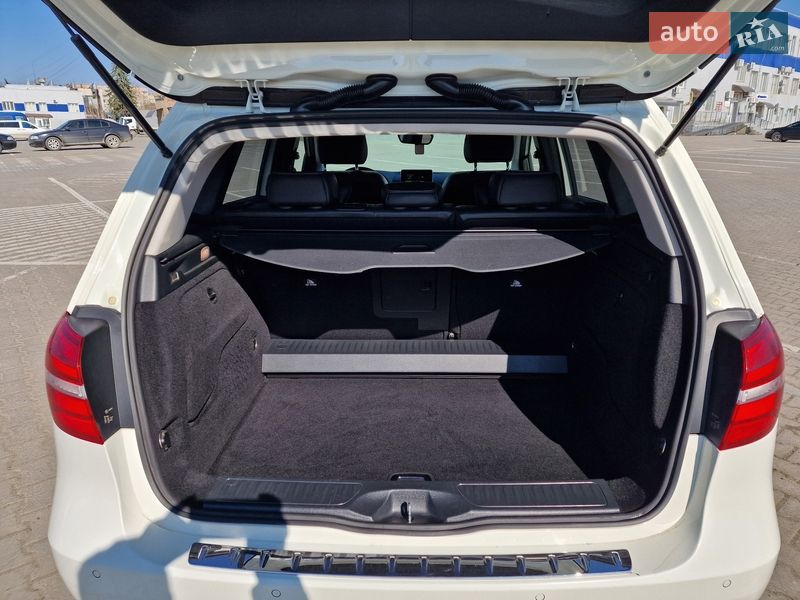 Хэтчбек Mercedes-Benz B-Class 2015 в Черновцах