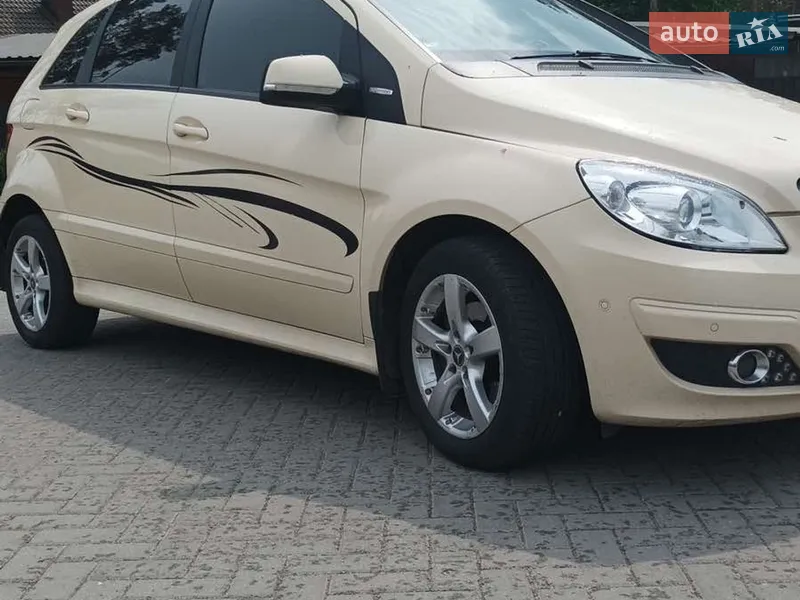 Mercedes-Benz B-Class
