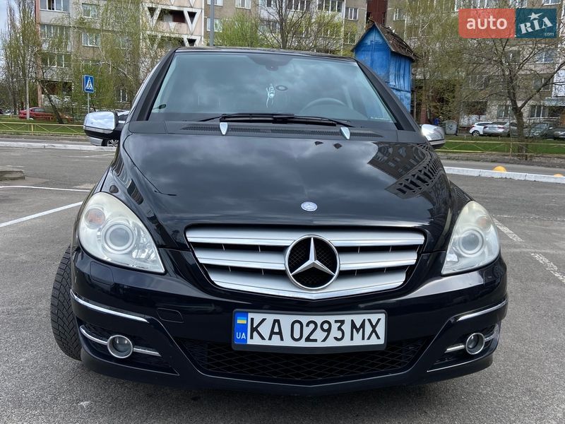 Mercedes-Benz B-Class 2010