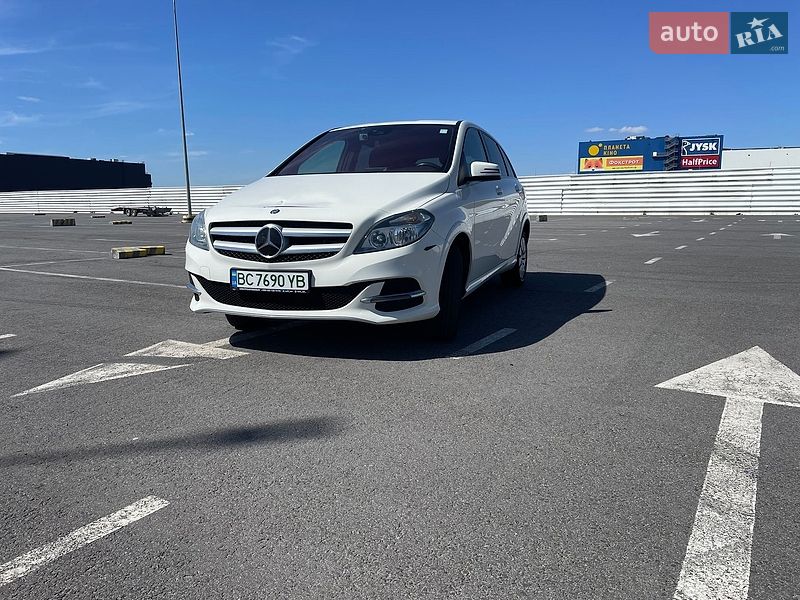 Mercedes-Benz B-Class 2015