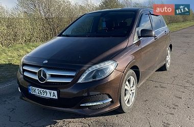 Хэтчбек Mercedes-Benz B-Class 2015 в Костополе