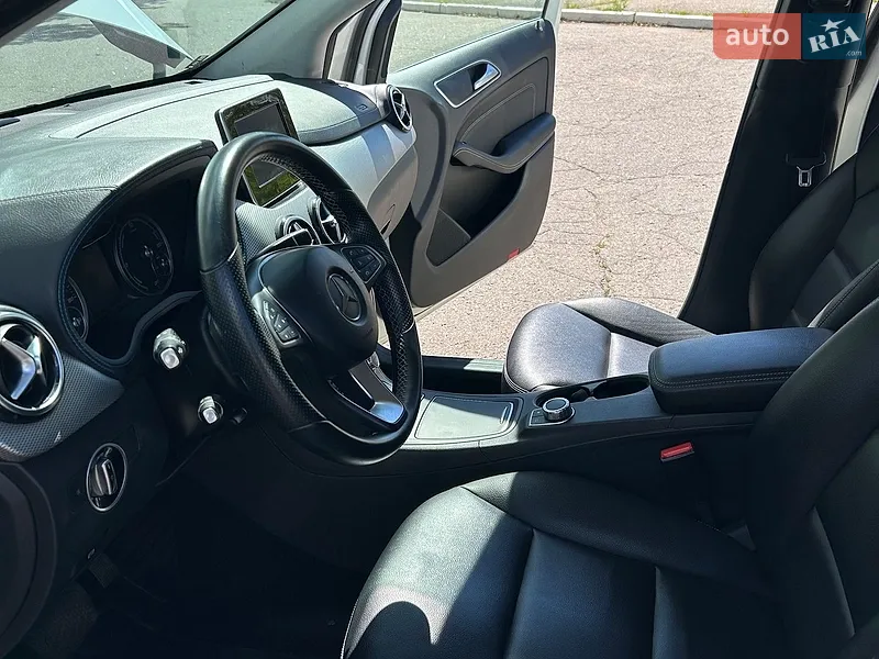Mercedes-Benz B-Class 2015 VIN WDD2428901J005501 фото оголошення 13 з 59