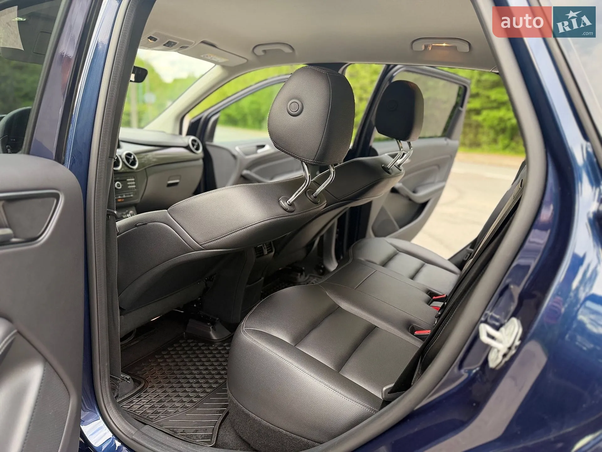 2019 Toyota Land Cruiser - мініатюра 33