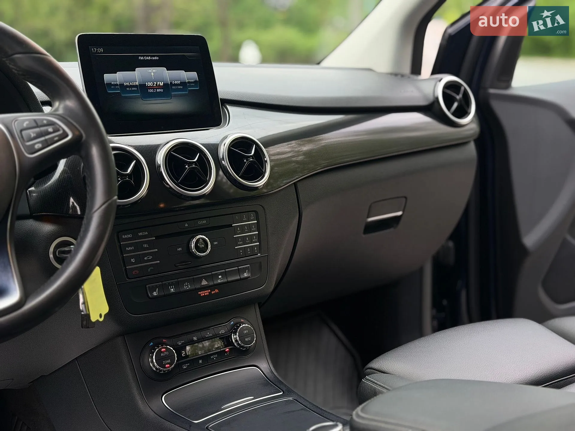 2019 Toyota Land Cruiser - мініатюра 49