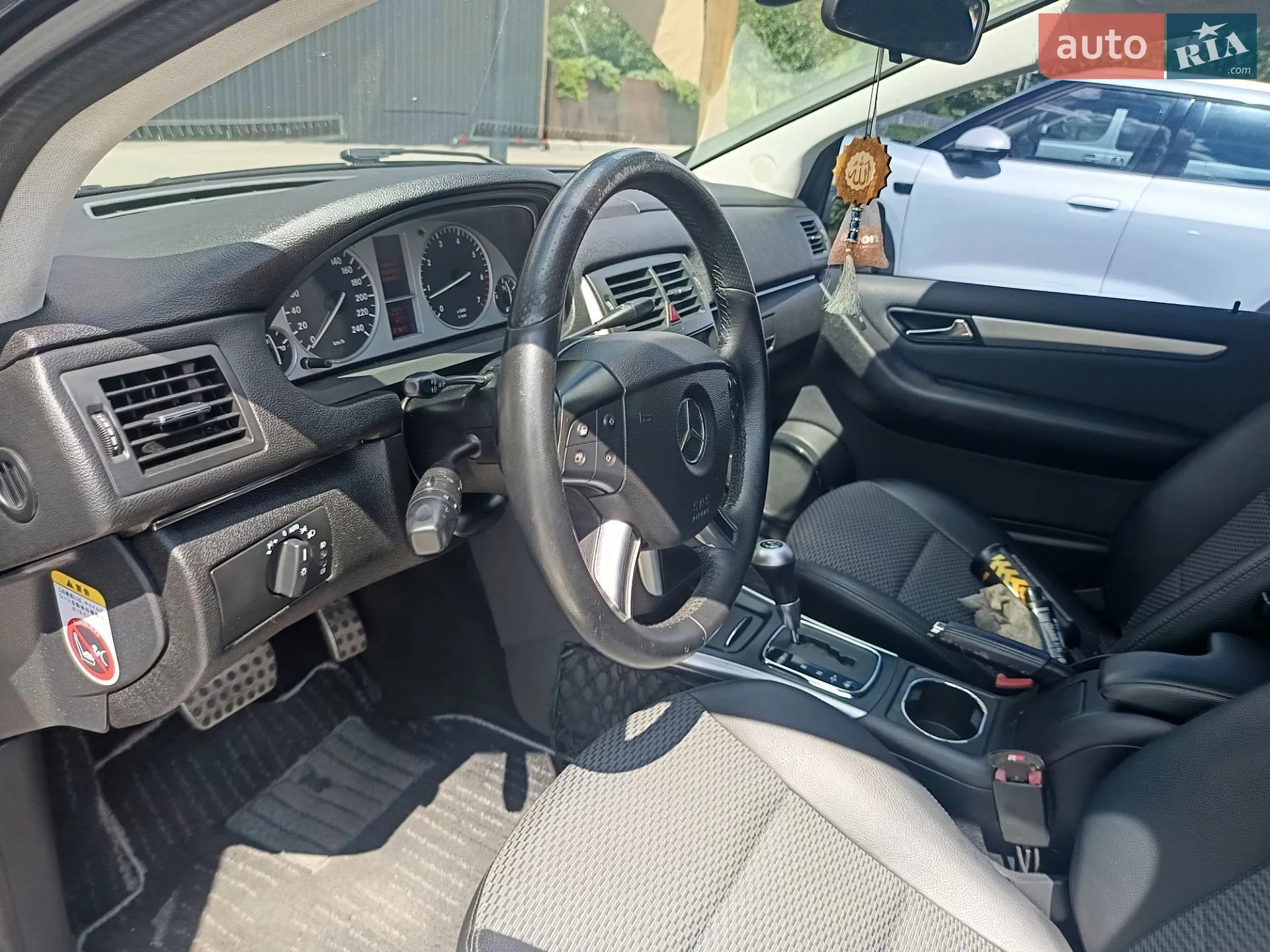 2010 Mercedes-Benz B-klasse - мініатюра 29