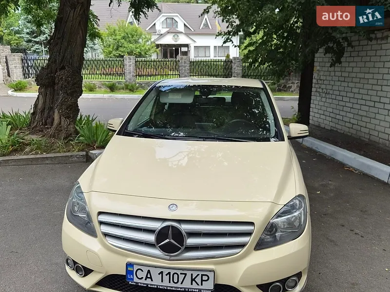 Mercedes-Benz B-Class
