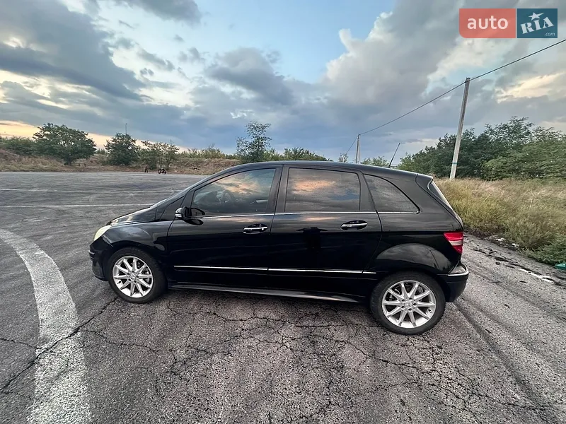 Mercedes-Benz B-Class