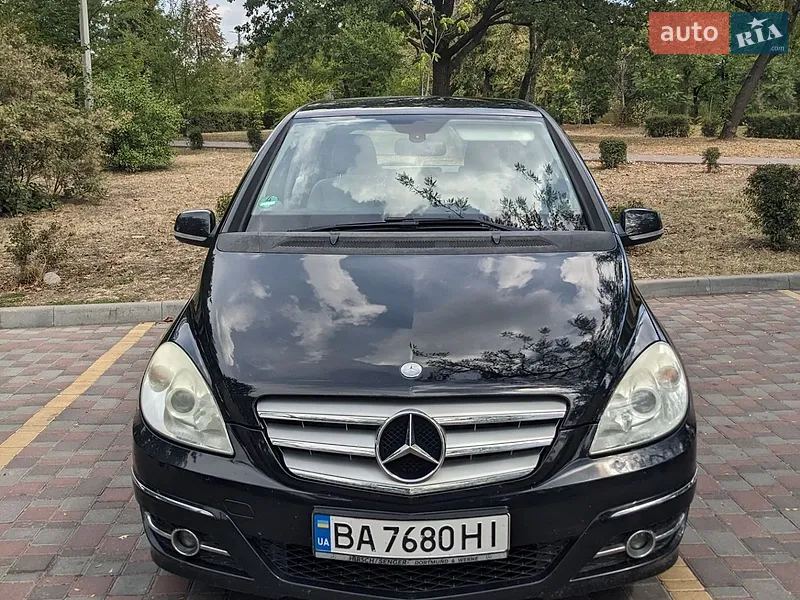 Mercedes-Benz B-Class