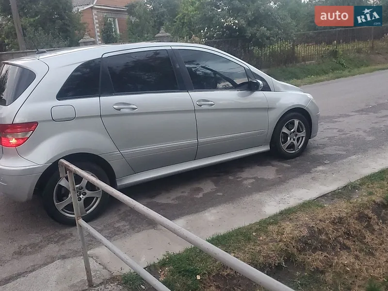 Mercedes-Benz B-Class 2005