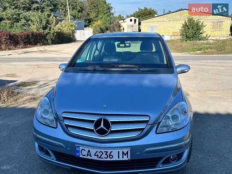 Mercedes-Benz B-Class