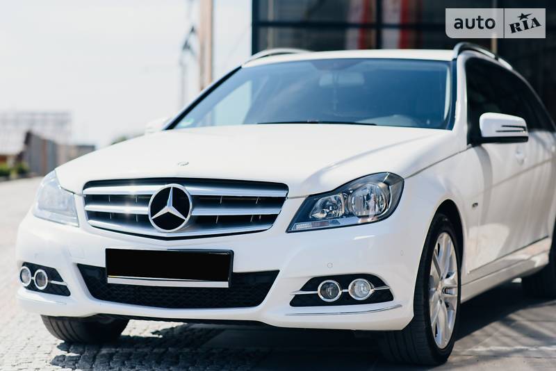 Mercedes-Benz C 180 avantgarde