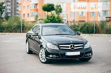 Купе Mercedes-Benz C 180 2012 в Виннице