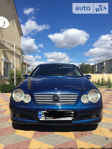 Mercedes-Benz C 200