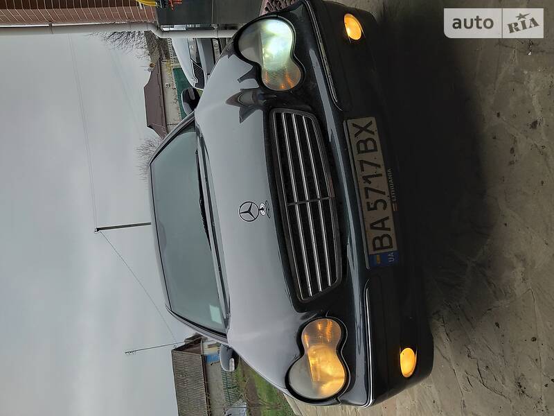 Mercedes-Benz C 220