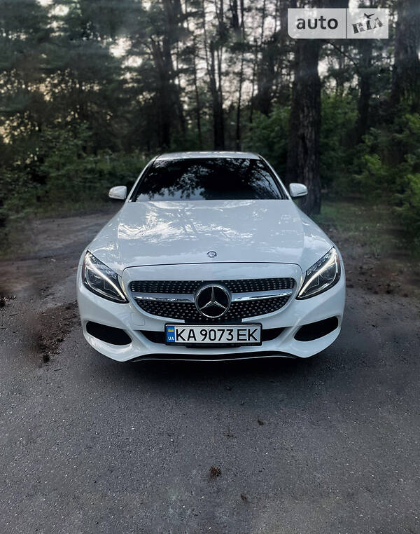 Mercedes-Benz C 300 4Matic Avantgarde