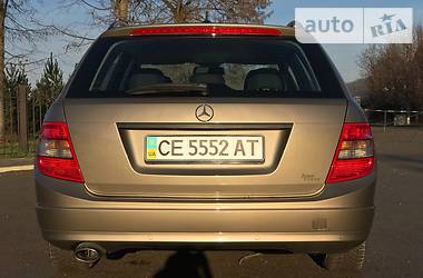 Универсал Mercedes-Benz C-Class 2010 в Черновцах