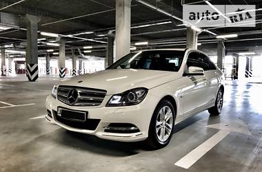 Седан Mercedes-Benz C-Class 2012 в Киеве