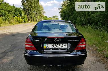 Седан Mercedes-Benz C-Class 2006 в Киеве